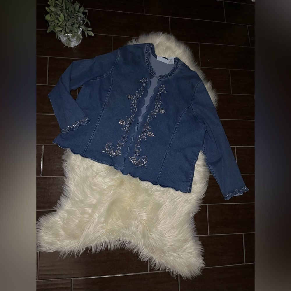 Two Twenty Collection denim open cardigan silver gold studded details sz 3XL